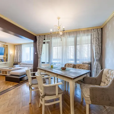Spacious 2br With Garage In Chataldzha Varna